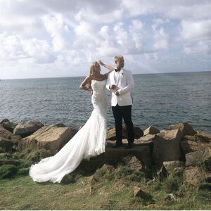 Elegant White Wedding Dress